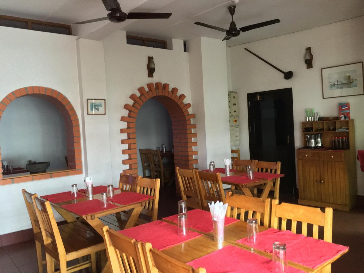 كوتايم Homestead Hotel المظهر الخارجي الصورة